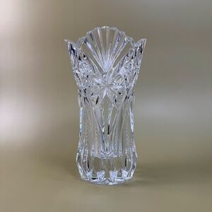 Vintage Pressed Glass Crystal Vase – Starburst & Fan Pattern